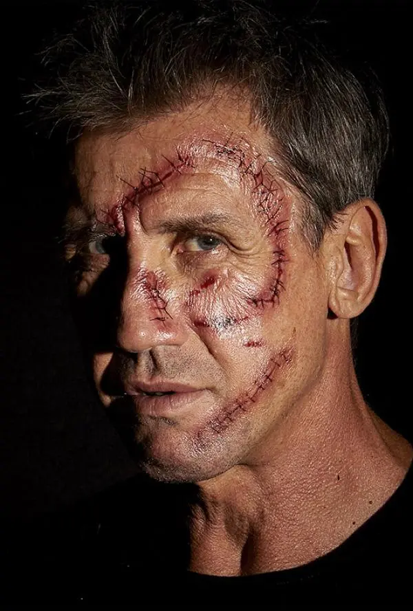 10 Tatouages Points De Suture 3 10 Tatouages Points De Suture